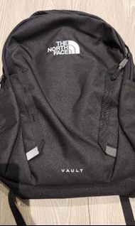 【The North Face】北臉 後背包 運動包 書包 旅行包 登山包 VAULT 黑