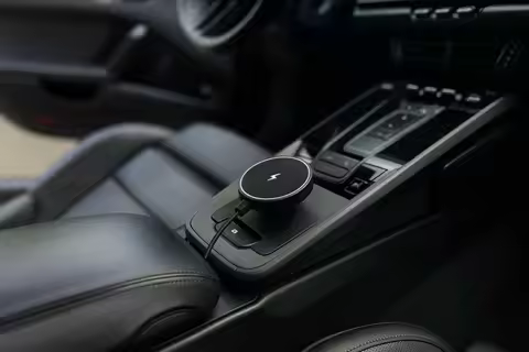 Premium Grade Cup Holder Phone Mount Mag Safe Char ger For Porsche 992 911 S GT3 RS GTS