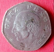 430大型墨西哥八角形1982年（10披索）錢幣乙枚（保真）.#618年中慶