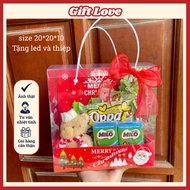 [Express] Clear mica Christmas gift box with LED lights & cards, including Christmas bears, candies,