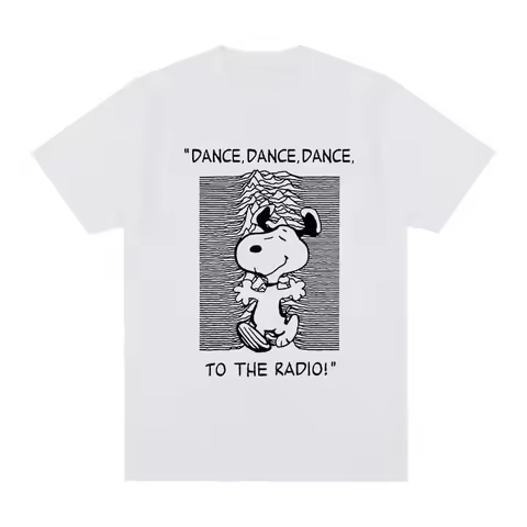 Snoopy Women Tshirt Summer Cartoon Graphic Tee Vintage Streetwear Style Casual Cotton Loose Shirt Un