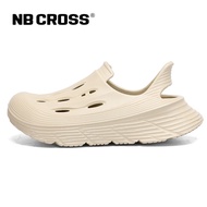 รองเท้าแตะชายหาดลำลองสำหรับขับรถกลางแจ้งฤดูร้อนใหม่จาก NB Cross รองเท้าแตะแบบมีรูสำหรับทำนุ่ม ส้นเตี