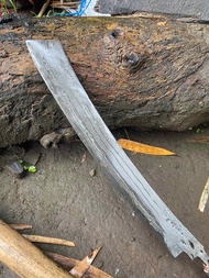 Alat berkebun mencari kayu bahan damascus