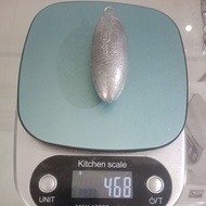 J12 wire heart fishing tin @ 468g