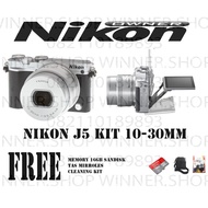Nikon 1 J5 SILVER KIT 10-30MM/NIKON 1 J5 KIT 10-30MM/NIKON1 J5