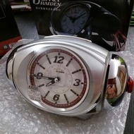 Seiko超大音量鬧鐘日贩 RAIDENCQ141S