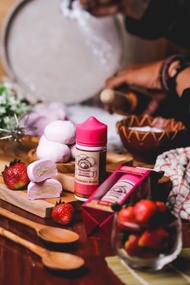 Moshi Strawberry Mochi 100Ml By Vaporking X Lgnd.Inc E-Liquid Vapor