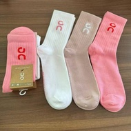 New Product 0n Letter 3 Pairs Four Seasons Solid Color Sports Socks Sweat-Absorbent Breathable Men W