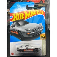 HotWheels PORSCHE 928S SAFARI Metal Car