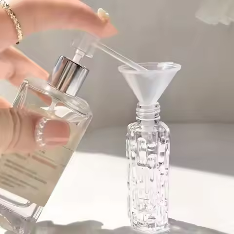 Mini 10ML Perfume Spray Bottle Portable Glass Perfume Dispenser Refillable Travel Sub-bottle Travel