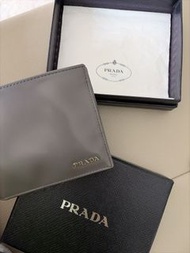 Prada 銀包