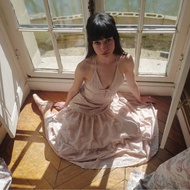 Mira Bangkok Blessing dress ชุดเดรสสายเดี่ยวคล้องคอมีเว้าเอว