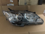 U เสื้อไฟหน้า TOYOTA CAMRY ACV51 XENON ปี 2012 โคมดำ R (ขวา) รหัสแท้ 81145-06C62