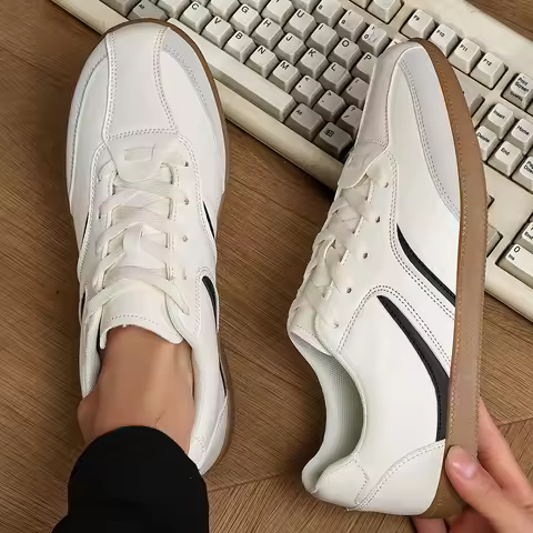 Men Retro Casual Sneakers Autumn Winter Fashion All‑Match Soft TPR Sole Daily Walking Shoes running 