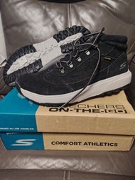 SKECHERS 防水行山鞋