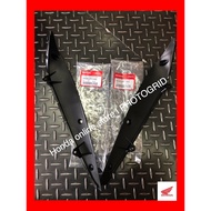 Cover Inner Fairing Leg Shield Honda Wave 125 / Wave 125S 100% HONDA