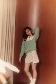 - QUERA Reversible zip-up Sweater -