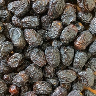 Ajwa Kurma Grade VIP ( 500g Dates ) Luxurious and Delicious Taste the Magic of Madinah Premium Super