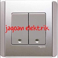 2 Gang 1 Way Vertical Switch Neo Silver Schneider E3032V1_EBGS_G3