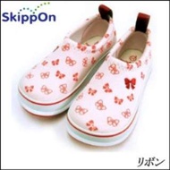 【預購】BS - 日本空運 | SkippOn：滿滿蝴蝶結款，兒童機能戶外鞋(13/14/15/16/17cm) _ 免運 。