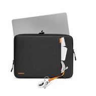 tomtoc｜360˚完全防護 (黑/適用13"MacBook Pro 2012-2015/MacBook Air 2018前)