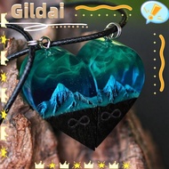 GILDAI Guitar Pick Necklace, Handmade Presents Resin Guitar Pick, Creative Heart Necklace Retro Resi