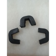V100 SUZUKI V 100 GETAH MANGKUK ROLLER HOUSING FRONT PULLEY RUBBER