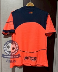 New!! เสื้อ บาร์เซโลน่า Third ชุดสาม เกรดนักเตะ [ PLAYER ] 2025/26 ฟลูออฟชั่นอาร์มLALIGA และชื่อเบอร