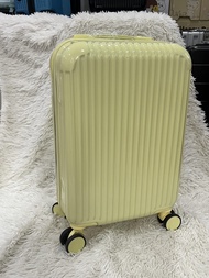กระเป๋าเดินทาง กระเป๋าเดินทางรุ่นทนทาน โหลดใต้เครื่องได้ มี 20/24นิ้ว รุ่น classy
