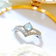|招財女神戒|A貨翡翠高冰玻淡藍杠蛋面5mm純銀鍍18k蕾絲設計款戒