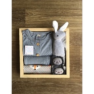 Baby Gift Hamper 6-12 Months Old Boy or Girl Full Month 100 days celebrations