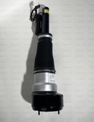 1ชิ้น โช้คถุงลมหน้า Mercedes Benz W221 S-Class S300 S420 S500 S600ถุงลมหน้าโช๊คอัพเบนซ์ โช๊คหน้า Ben