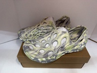 Merrell 拖鞋