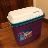 二手釣魚冰箱 18.9L Rubbermaid Lunch Box