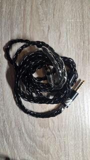 8絞 粗7N純單晶銅耳機線，4.4頭，2 pin