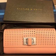新加坡品牌小ck品牌，粉橘色甜美長夾