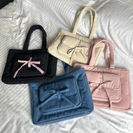 PENNE culture | "Ribbon" Laptop Bag | กระเป๋าคอม ใส่คอมได้ถึง 16" บุกันกระแทกทั้งใบ ดีเทลโบว์ ผ้าไนล