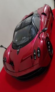 Autoart pagani huayra 1/18