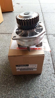 ปั้มน้ำ Nissan 350z 370z vq35 hr รุ่น 2 ลิ้น ใช้กรองอากาศ2 ลูก อะไหล่แท้นิสสัน 2009-2017