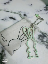 (包平郵) Agnes b 兔兔掛飾