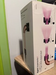日本版‼️dyson supersonic r HD17  風筒 吹風機 櫻花粉色 戴森