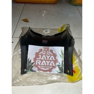 SUPRA 125 07 WIN LOWER CENTER COVER