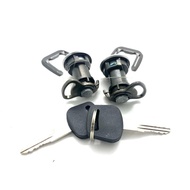 VOLVO FL10 1072474 Door Key Lock Se RH LH c/w 2 keys