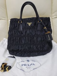 Prada Tessuto Gaufre Nero