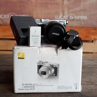 NIKON 1 J5, NIKKOR  30-110MM VR LENS/KAMERA NIKON 1 J5 + NIKKOR  30-110MM VR LENS SECOND LIKE