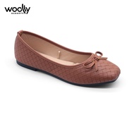 Woolly Gretchen Brown Flats Shoe