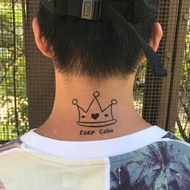 OhMyTat 皇后皇冠 King Queen Crown 刺青圖案紋身貼紙 (2 張)