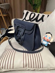 Hermes halzan 31 100%Authentic,95% new  💎尖沙咀中港城🩷