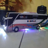 BIGBUS / Miniatur bus bis mainan BUDIMAN + REMOT