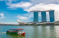 DUCK TOUR Singapore【Take the boat at Suntec City】